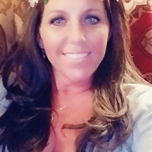 Meet your Posher, Laurie